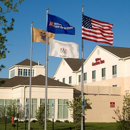 Hilton Garden Inn Mount Holly/Westampton Bagian luar foto